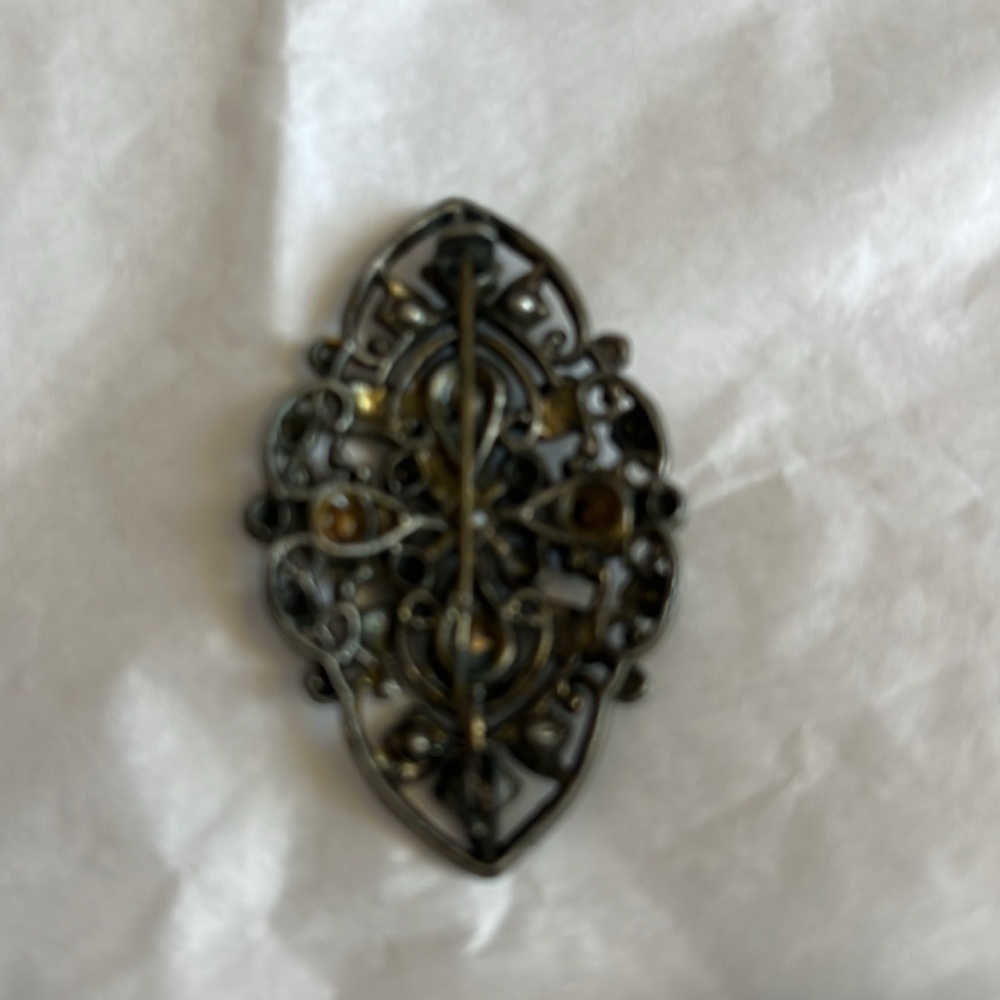 Vintage Rhinestone Brooch - Picture 4 of 9